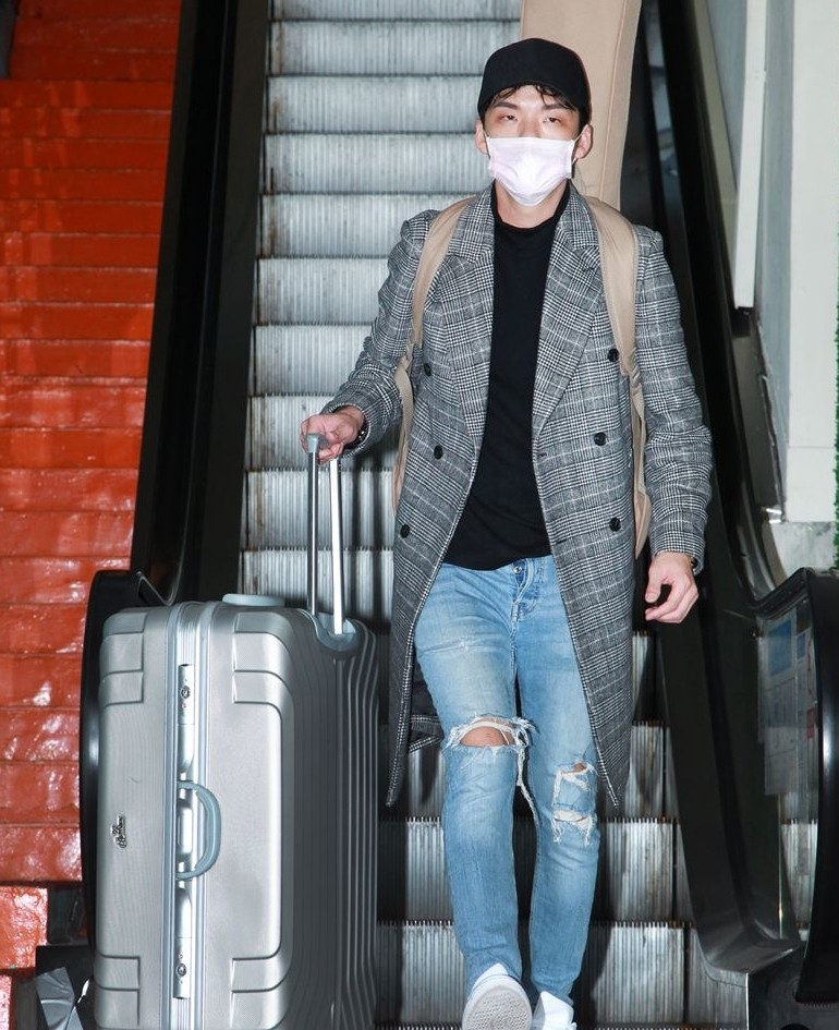 受困宝瓶号5天·星光一班刘明峰终于下船