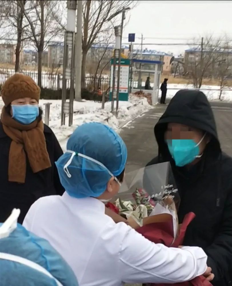 张某,男,57岁,肇州县人,2月2日经医学诊断为新冠肺炎确诊病例,于当日