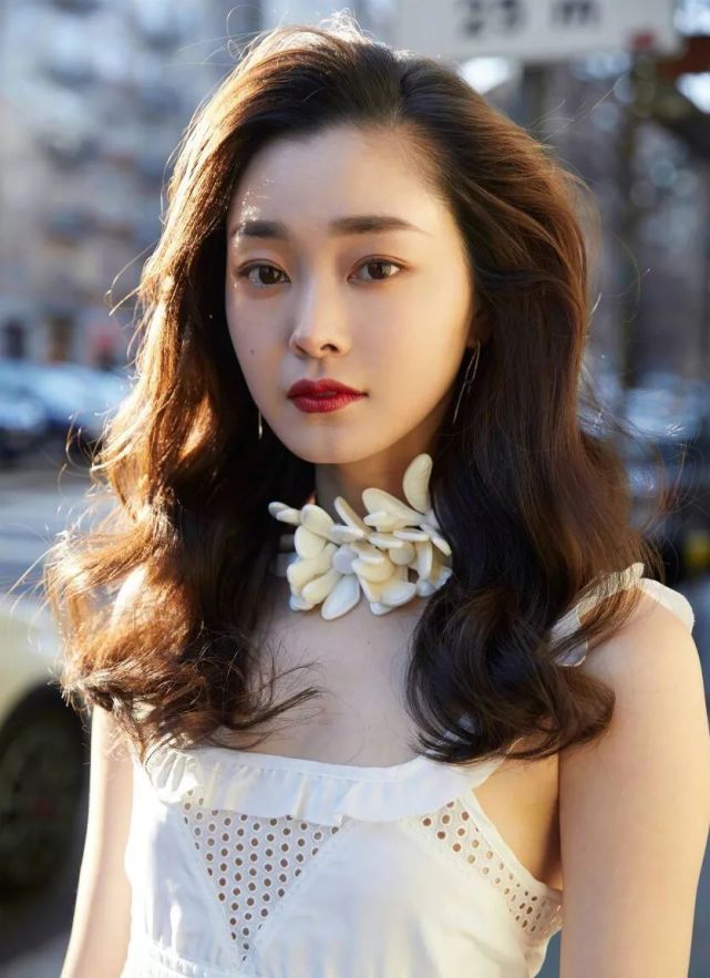 谁更意难平身为耀眼女主却被抢戏吊打好评如潮却仍是万年女配