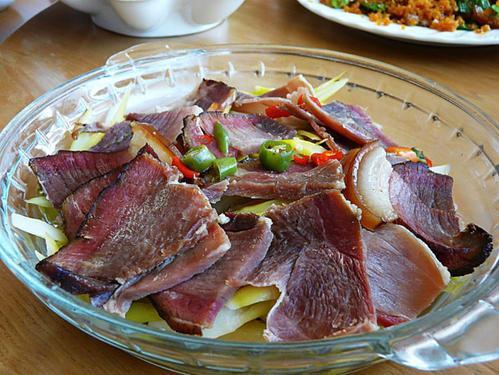 家中剩下太多腊鱼腊肉,吃不完怎么办?学会正确