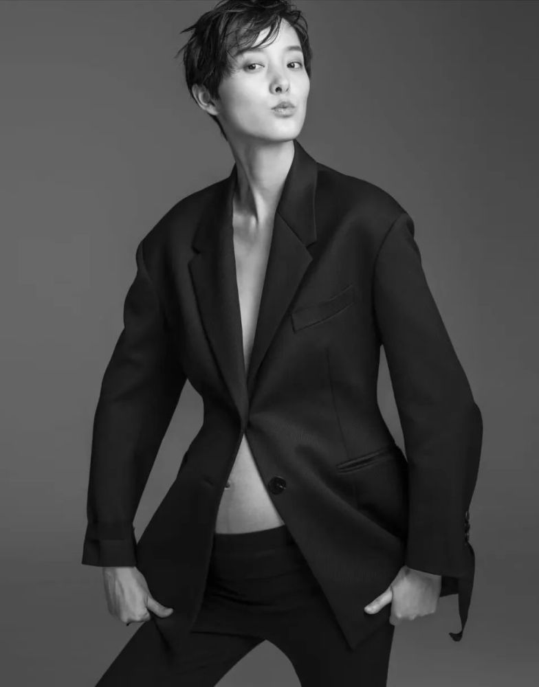 北京女子图鉴再度来袭女主超模裴蓓遇见平行世界的自己