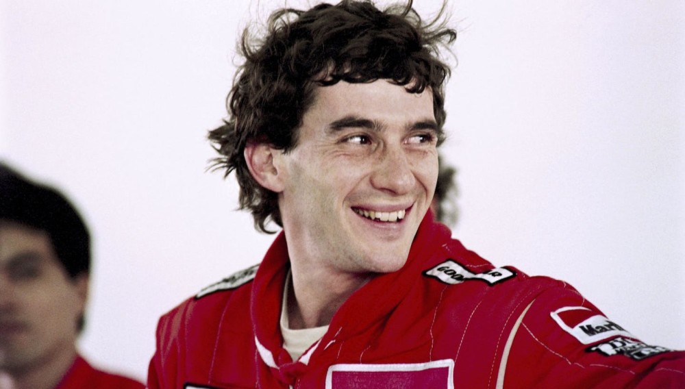 埃爾頓·塞納(ayrton senna)曾是一位偉大的f1車手.