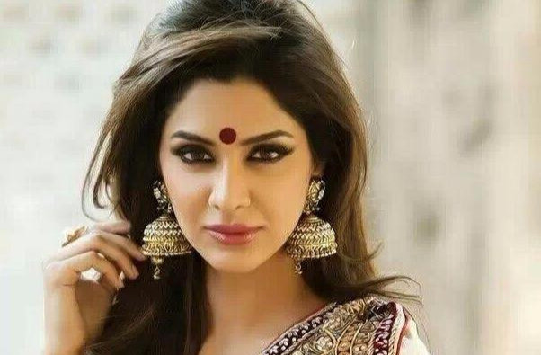 印度美女额头上的 美人痣 是装饰用的吗 原来用处这么大 腾讯新闻