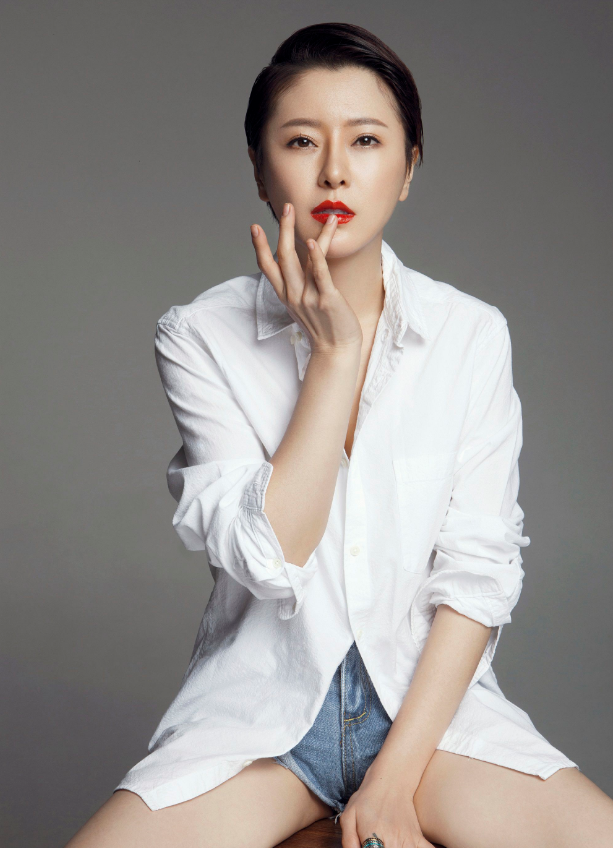 比如我们今天要说的这位女演员名叫文静,可能名字大家并不是最熟悉的