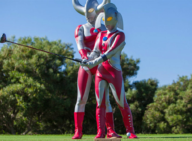 原来奥特曼也要过情人节,这组夏威夷之旅真棒,奥特之父狂撒狗粮