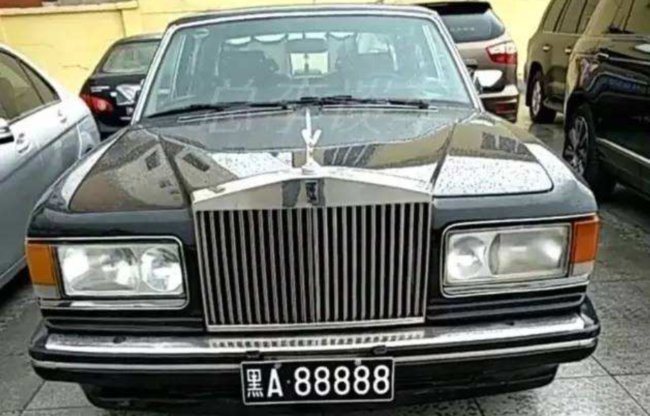 乔四车牌现身东北黑a88888风采依旧