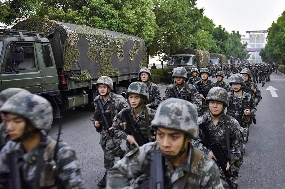 这个营1年集体二等功1个三等功3个个人三等功13个