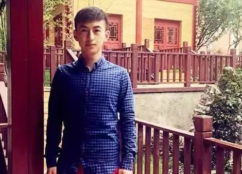 高考状元潮汕最排名_高考704分进清华:最有才女状元学习计划“曝光”,刷(2)