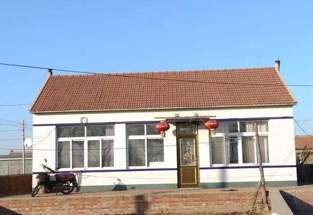 春天来到降雨增多农村瓦房漏雨频发这几种方式就能解决