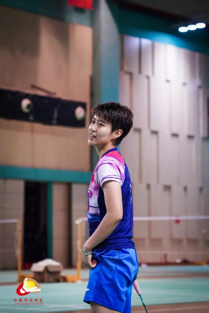 杜玥明明有颜值偏要靠实力