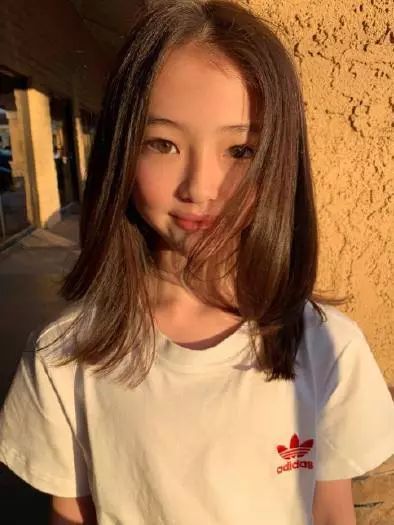 你讨厌的婴儿肥到了jennie脸上,可是她的"奶精"配方!