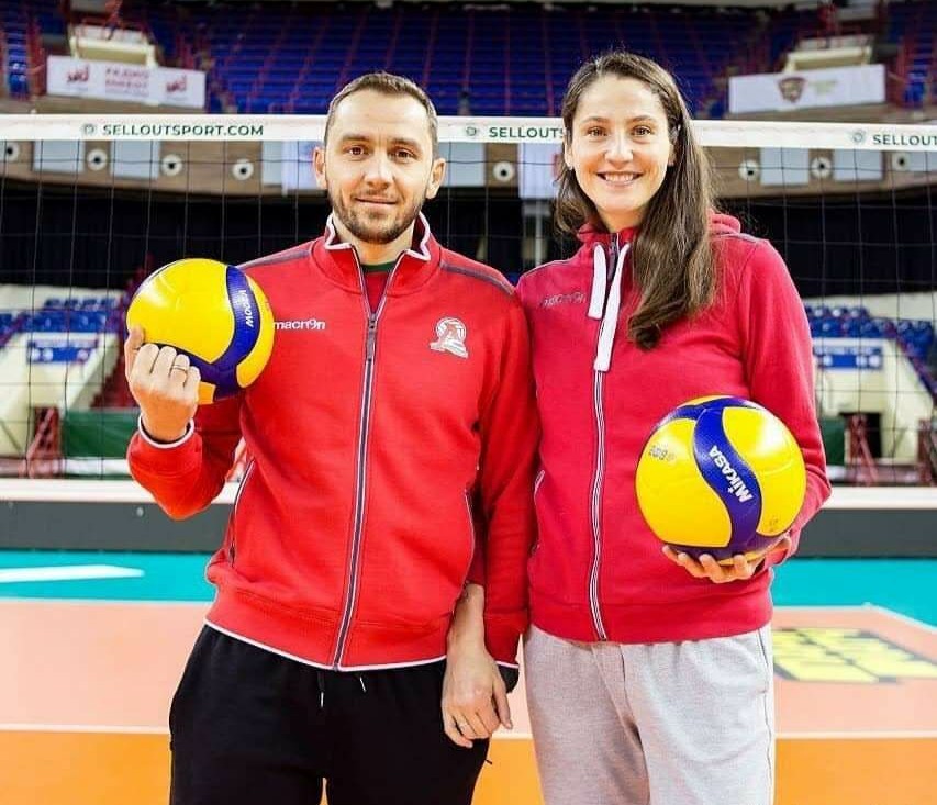 球队的主力队员,搭档老将索科洛娃和加莫娃成功卫冕2010年世锦赛冠军