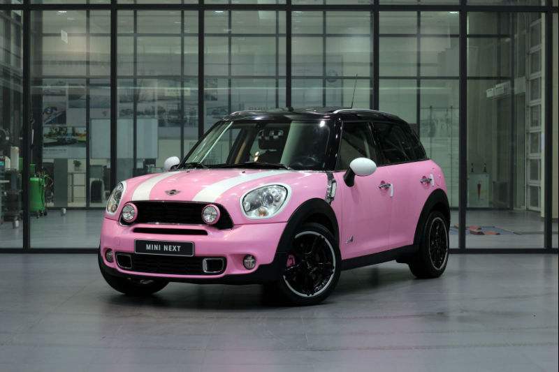 150辆售价25万新款宝马mini cooper限量版上市,情人节礼物