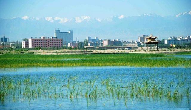 、张掖、酒泉、嘉峪关,哪个发展潜力更大