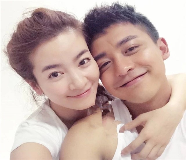 有种整容叫李佳航李晟结婚男方还是熟悉的张伟女方却像变了个人