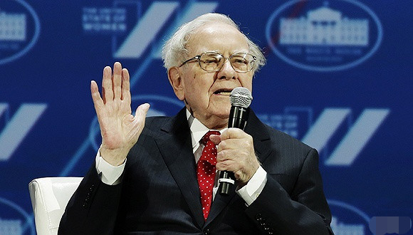 大会上格雷格61沃伦问巴菲特:未来是否有另一场金融危机将要到来?