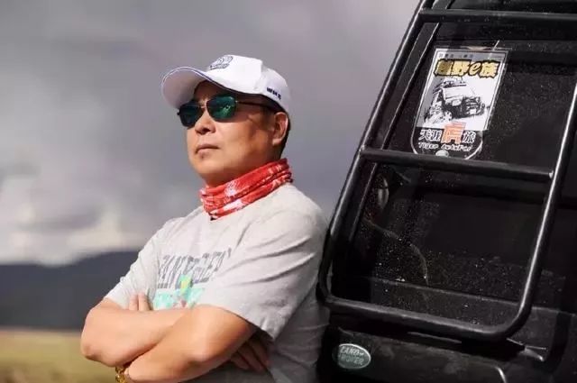 王书亮校友(河南省西平县市场监管局二郎市场监管所所长)前往基层指导