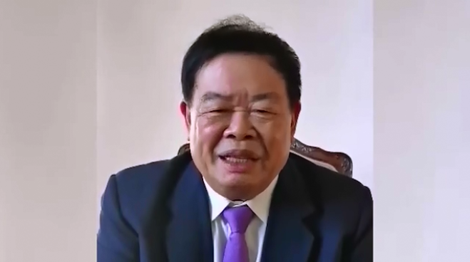 曹德旺和他的美国工厂我敢做的你们都可以拍都可以播
