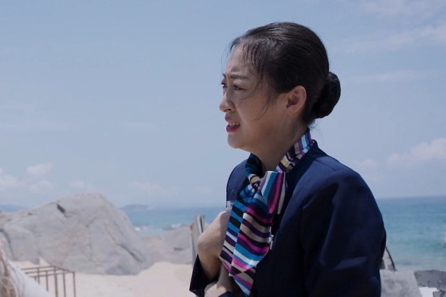 6,说实话分已经低得没眼看了,虽然有罗嘉良当票房担当,演员们也都不错