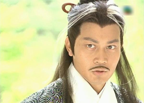 演邪王石之轩的昔日亚视一哥突然暴瘦 港媒称其患上肺癌 被堵采访不