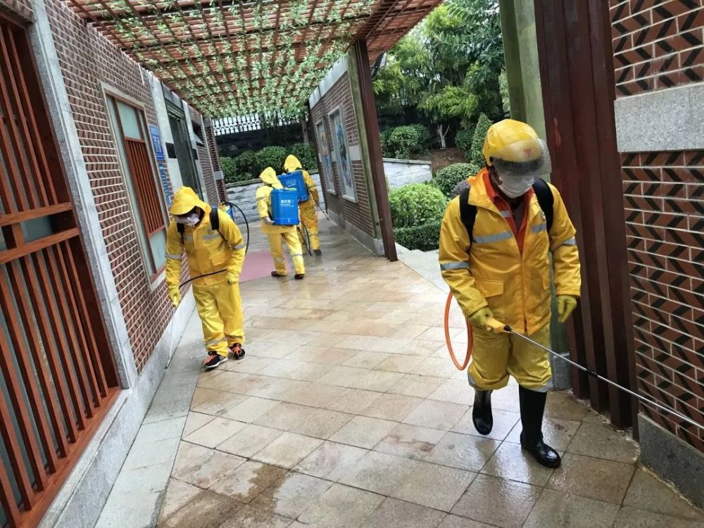 太震撼了高清大图视频直击昨晚全城消杀现场