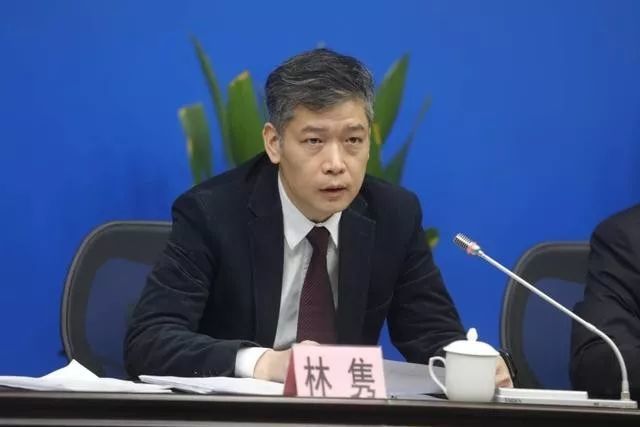 林隽介绍,目前荔湾区疫情防控总体较平稳.