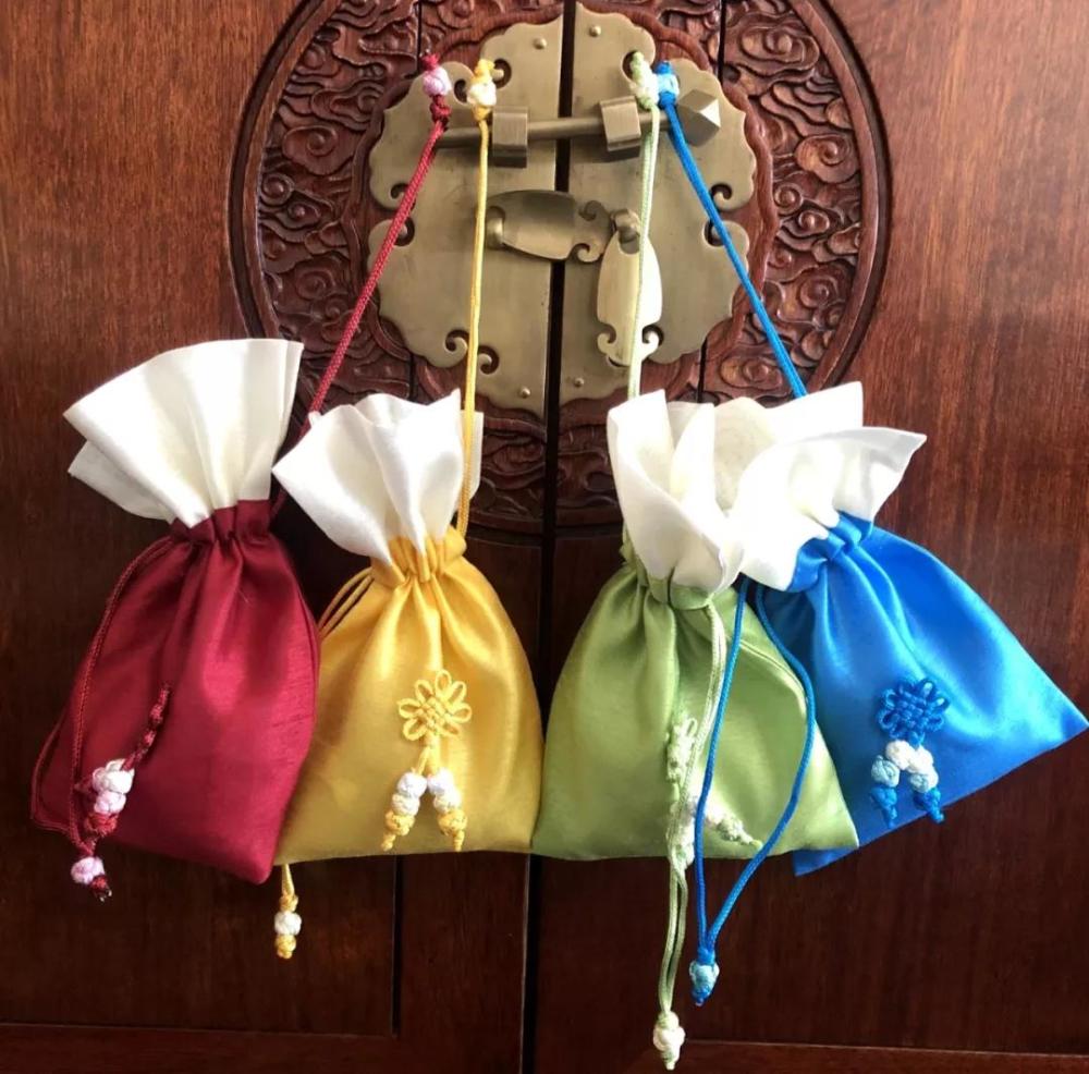 陕西省中医药研究院陕西省中医医院研制出"中研避瘟中药香囊"