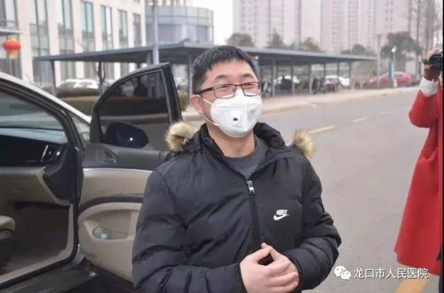 龙口医生王耀辉武汉"战地日记",句句戳心!看过生死离别,武汉樱花已开!