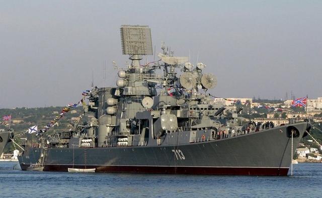 又一钢铁巨兽退役,俄海军9700吨巡洋舰晚景凄凉