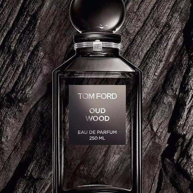 汤姆·福特 珍华乌木 tom ford oud wood