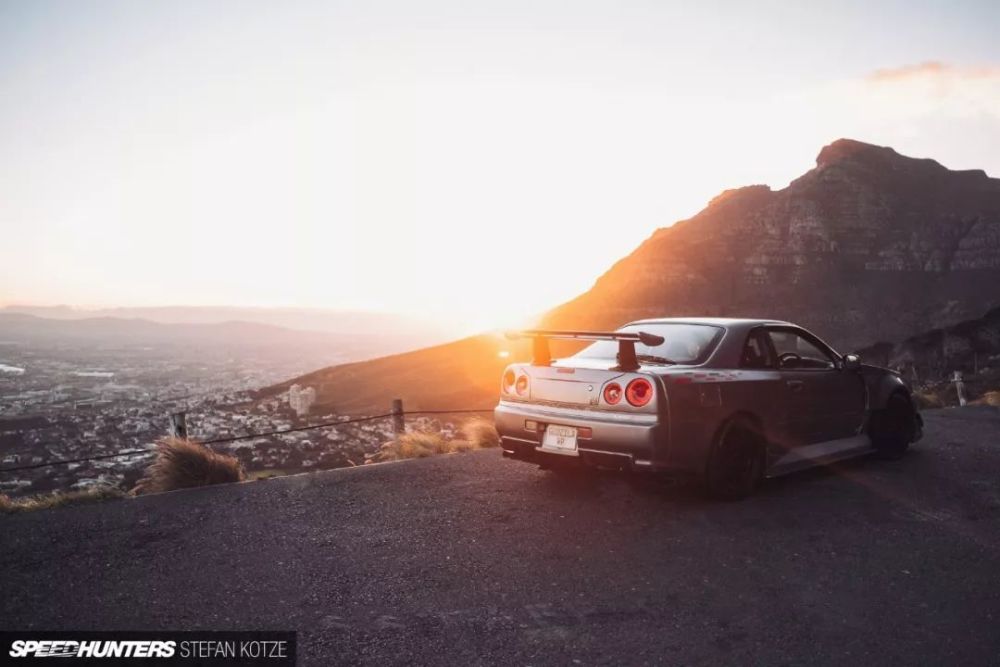 800 匹马力的skyline Gt R R34 外观性能霸气 腾讯新闻