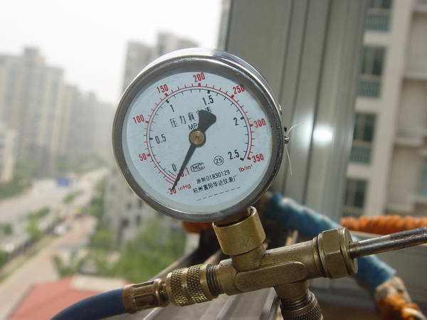 空调抽真空需要半小时?若遇到只抽5分钟的工人,请别急着投诉他