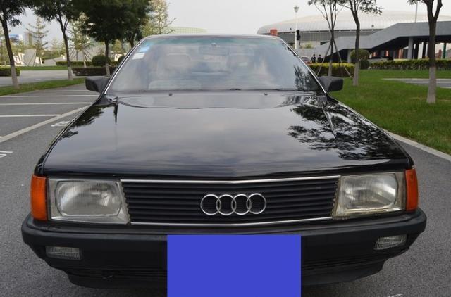 单位仓库遇到1992款奥迪100,能正常使用,带quattro四驱系统