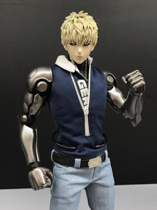 杰诺斯可动手办正在监修中金属手臂质感不错身材比例堪称完美