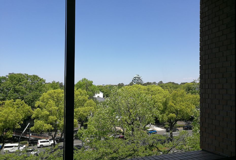 没错 名古屋是个炭烧味的城市 但绝不是蓬莱轩烤鳗鱼那种 腾讯新闻