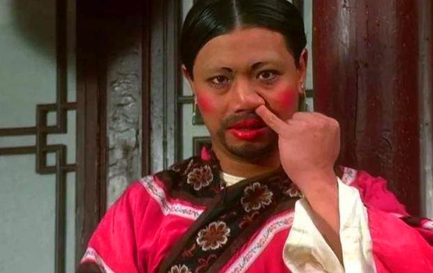 周星驰是如何塑造李健仁"如花姐"形象的?_腾讯新闻