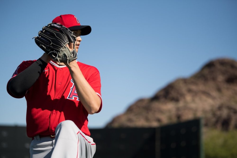 Mlb春训赛开幕在即大谷翔平晒驾照准备畅游加州 腾讯新闻