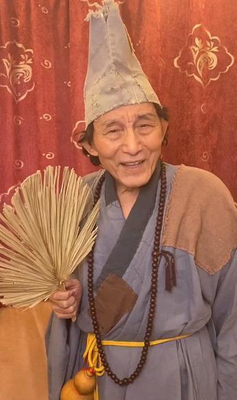 重温游本昌老师拍摄《济公游记》的过程中遇到奇怪的重温事