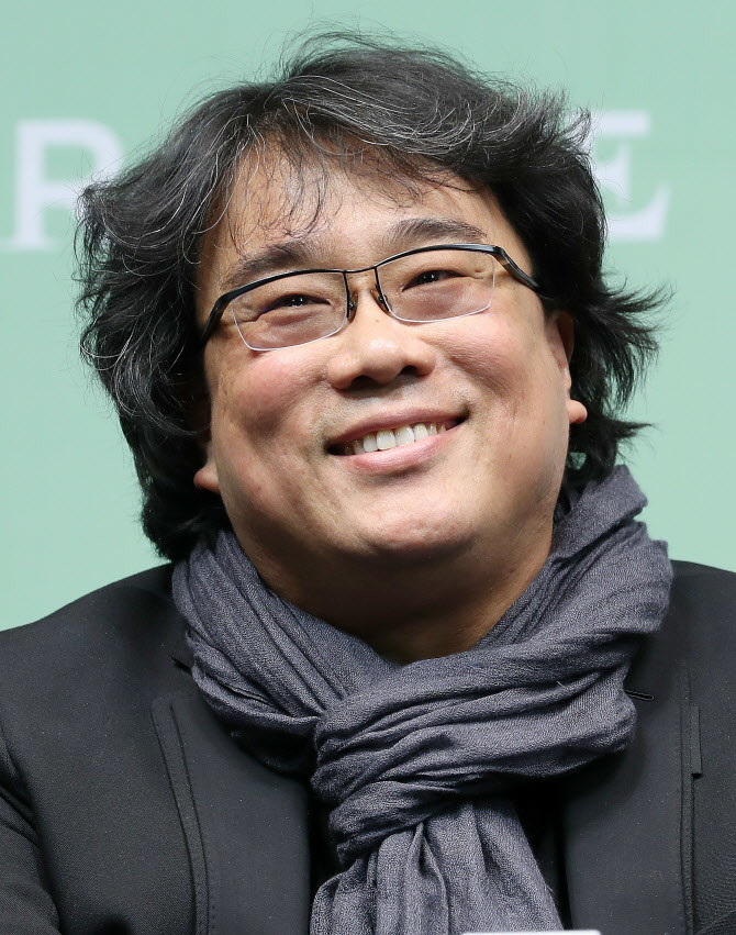 奉俊昊回应韩国政界"奉俊昊营销":等我死了之后再讨论吧