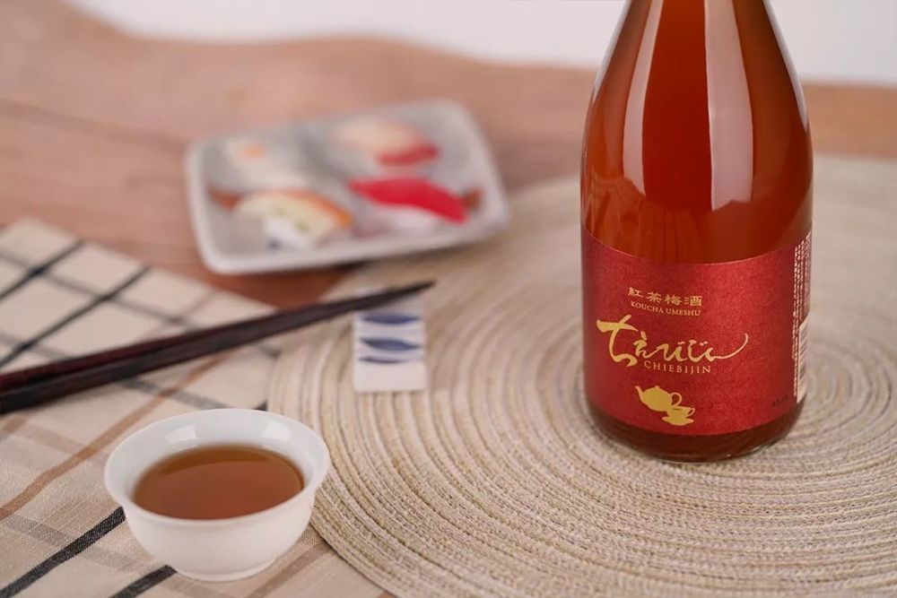 不骗你,我没疯,红茶加梅子酒真的还挺好喝