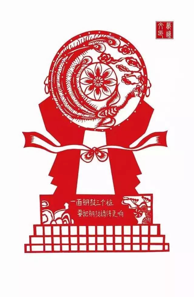 铜鼓老师在家长群发了一段视频顿时炸锅了