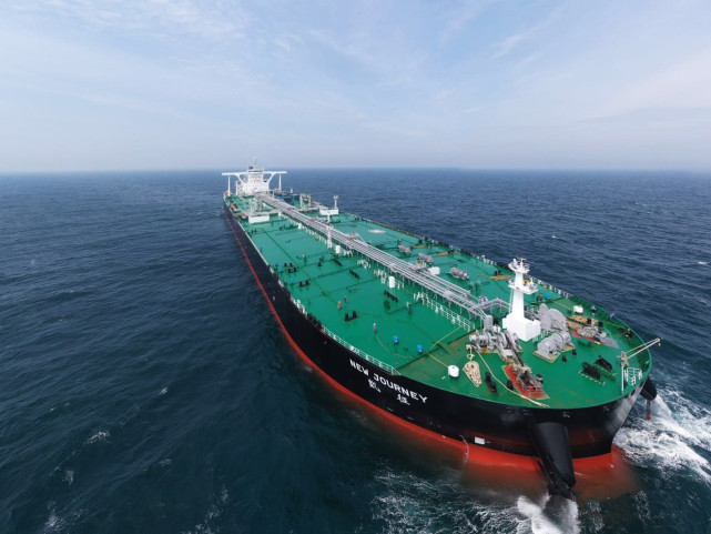 全球第一艘30万吨油轮起航是辽宁号五倍配备顶尖智能化技术