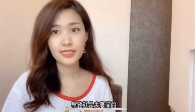 “倪震小三”张茆已成贤妻良母，近日消瘦憔悴露面状态不如周慧敏_腾讯新闻