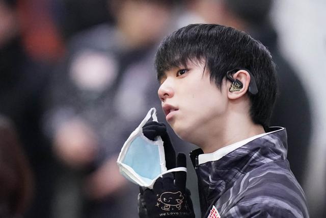 羽生结弦再获健康美肌大奖意外么不意外