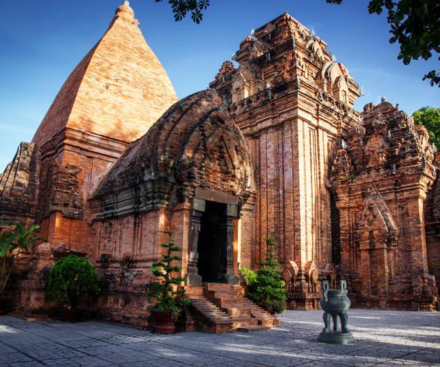 明朝时期的华夏文化向外输出的最为积极,后来占婆文化与华夏文化就来