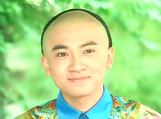 后来才明白还珠中最完美的男人并不是永琪和尔康而是他