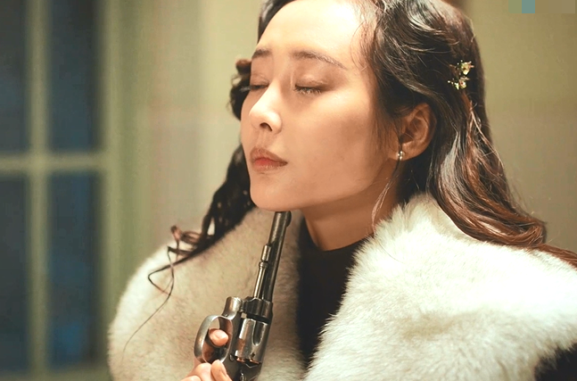 新世界柳如丝结局自杀了好硬气一女的李纯演技太出色