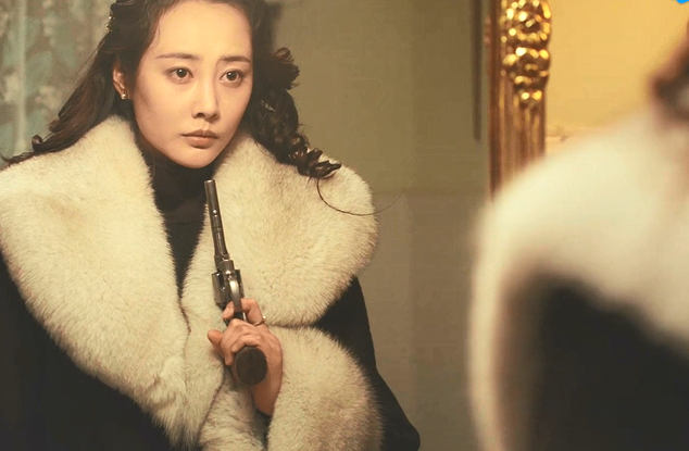 新世界柳如丝结局自杀了好硬气一女的李纯演技太出色