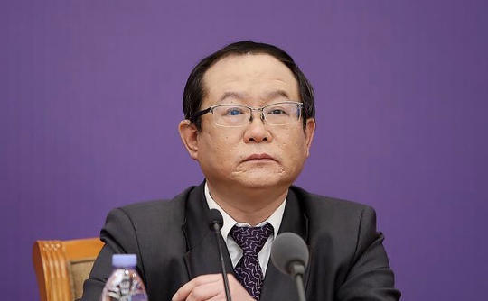 国家医保局医药管理司司长熊先军  图片来源:中国网封面新闻记者 柳青