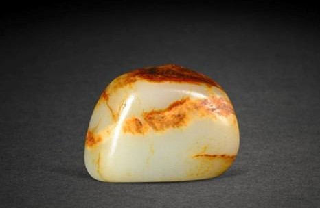 十万元一克的玉石!籽料真的好吗?怎样的和田玉才具有收藏价值?